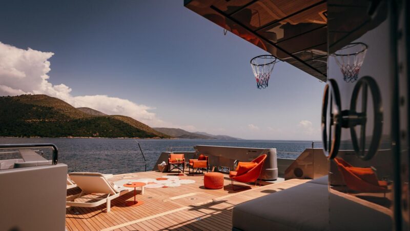 Carmen_Sport Equipment – Basketball at Sea2