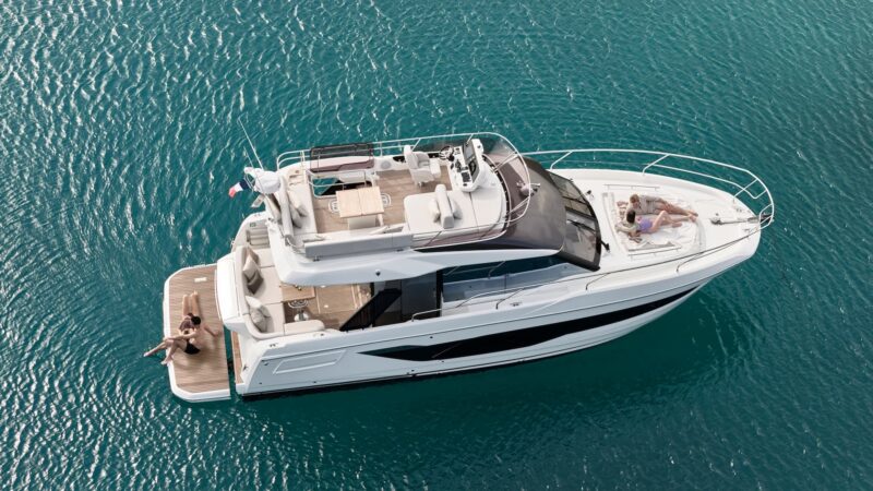 prestige 4.3 fly1